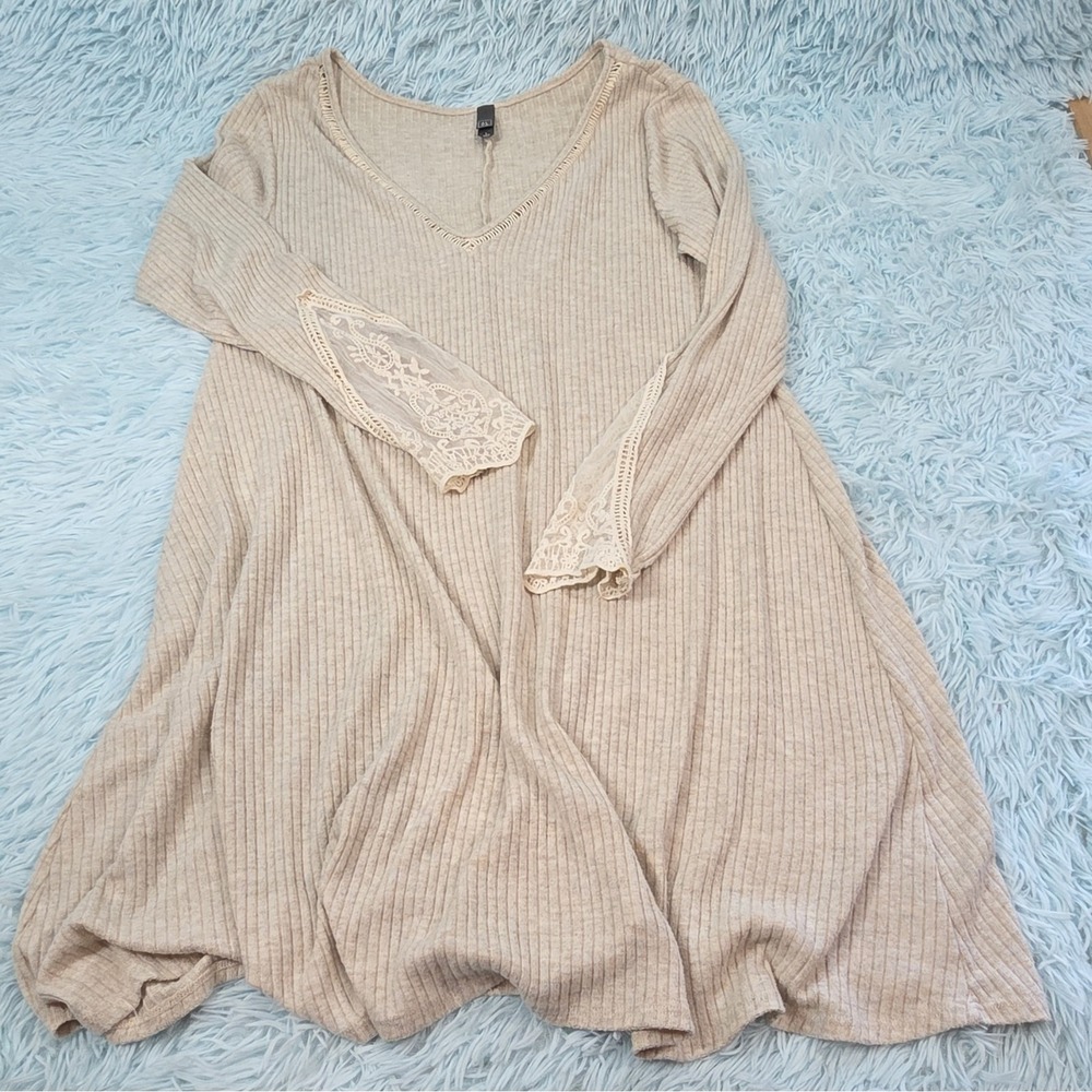 ALYA Ribbed Knit V-Neck Lace Cuff Long Sleeve Tunic Top Women's L Beige